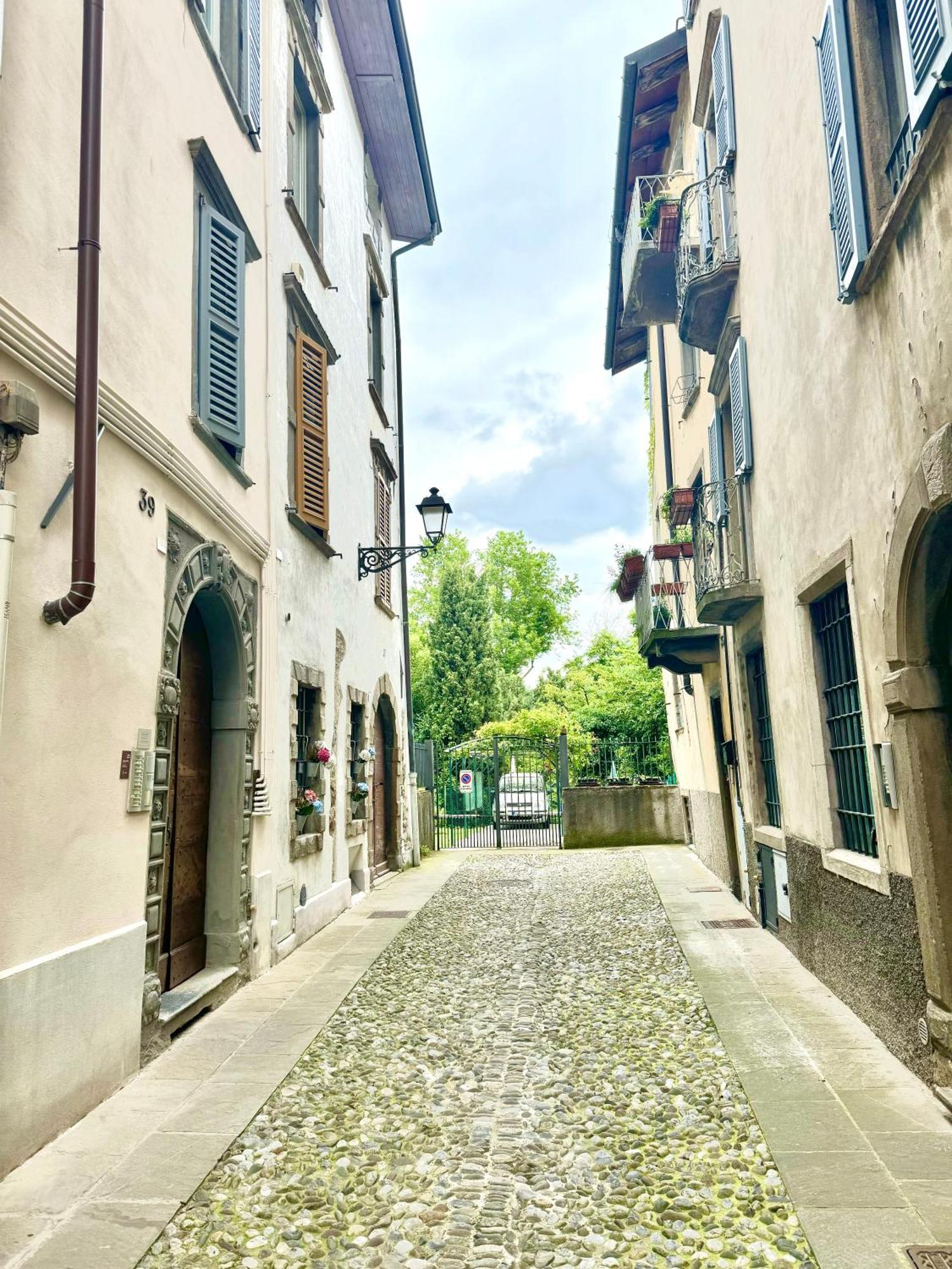 Cn - Casa Vista Natura - Old Town Bergamo Eksteriør billede