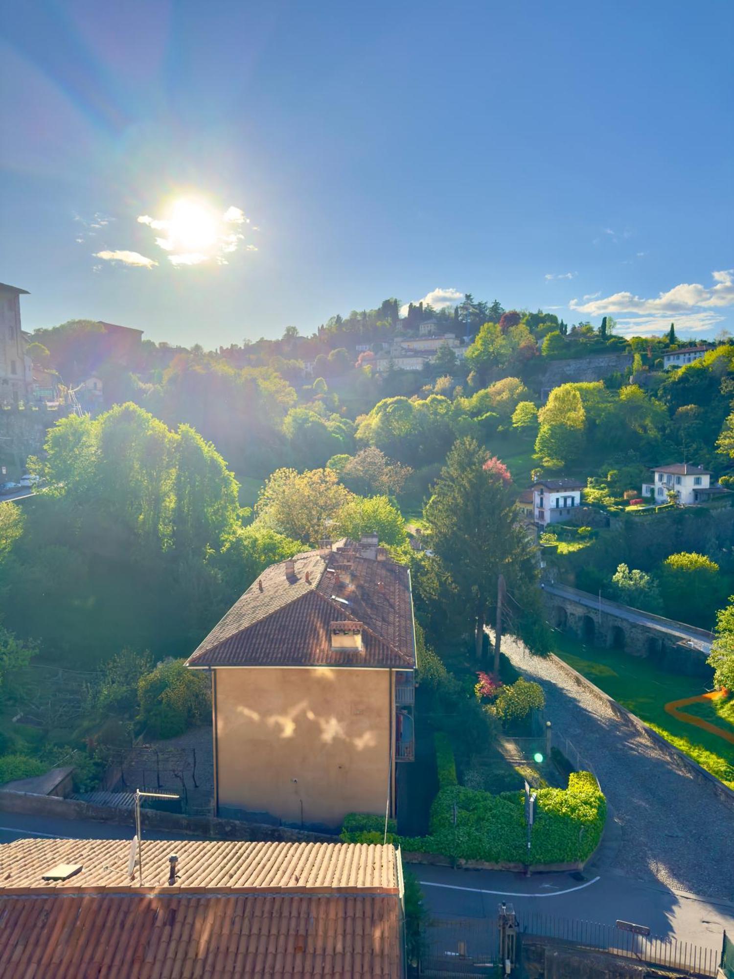 Cn - Casa Vista Natura - Old Town Bergamo Eksteriør billede