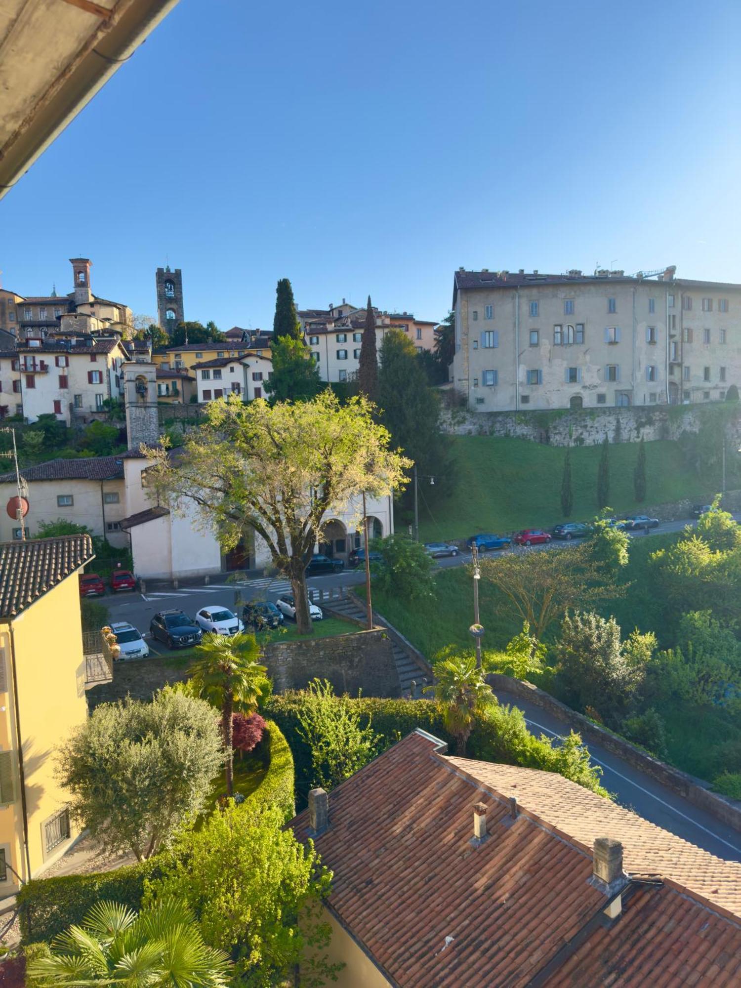 Cn - Casa Vista Natura - Old Town Bergamo Eksteriør billede